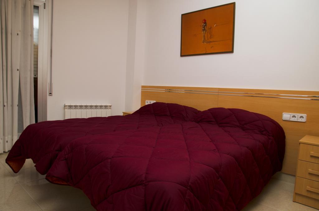 Apartamentos Navas 2 Barcelona Pokoj fotografie